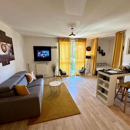 Paris- Disney - Parking Prive !Pkn! Торси Екстериор снимка